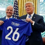 Useristul Donald Trump şi “Ferma animalelor” Editoriale